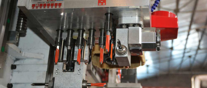 drillbank 705x300 - Routeur CNC 4 axes